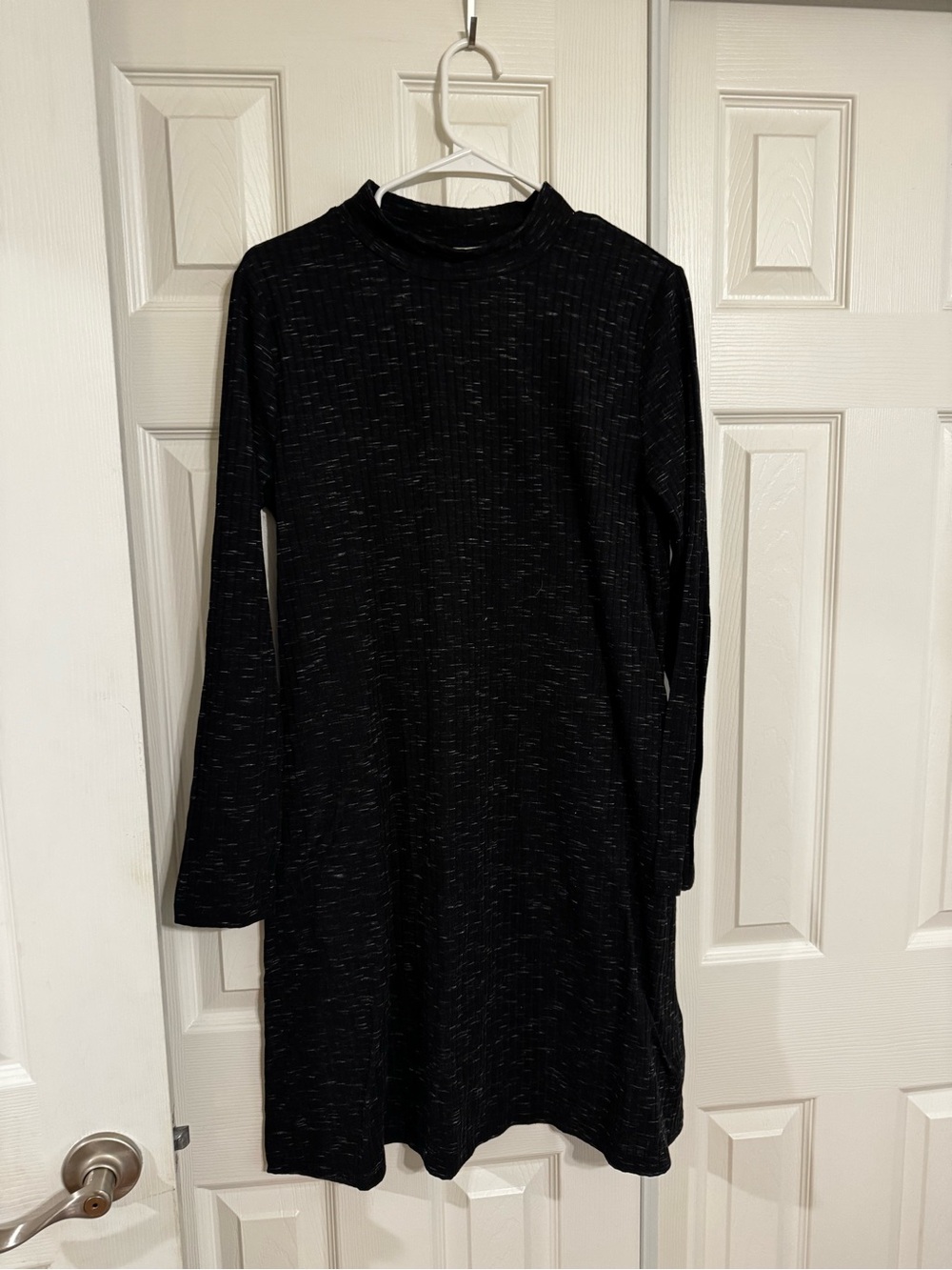 Faded Glory Black Space-Dye Long Sleeve Dress